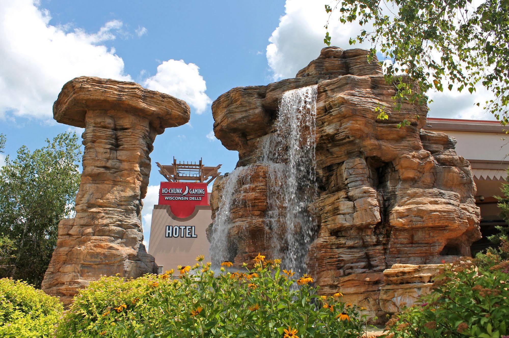 Ho-Chunk Casino Hotel - Wisconsin Dells บาราบู ภายนอก รูปภาพ