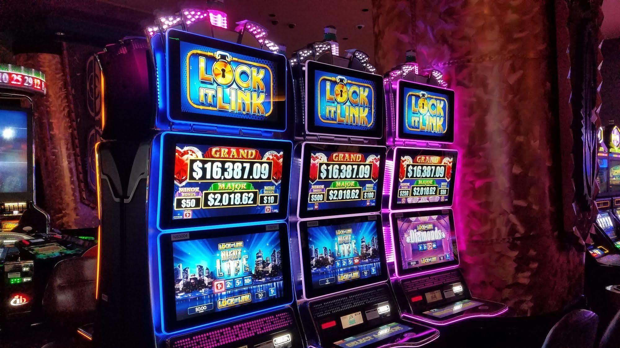 Ho-Chunk Casino Hotel - Wisconsin Dells บาราบู ภายนอก รูปภาพ