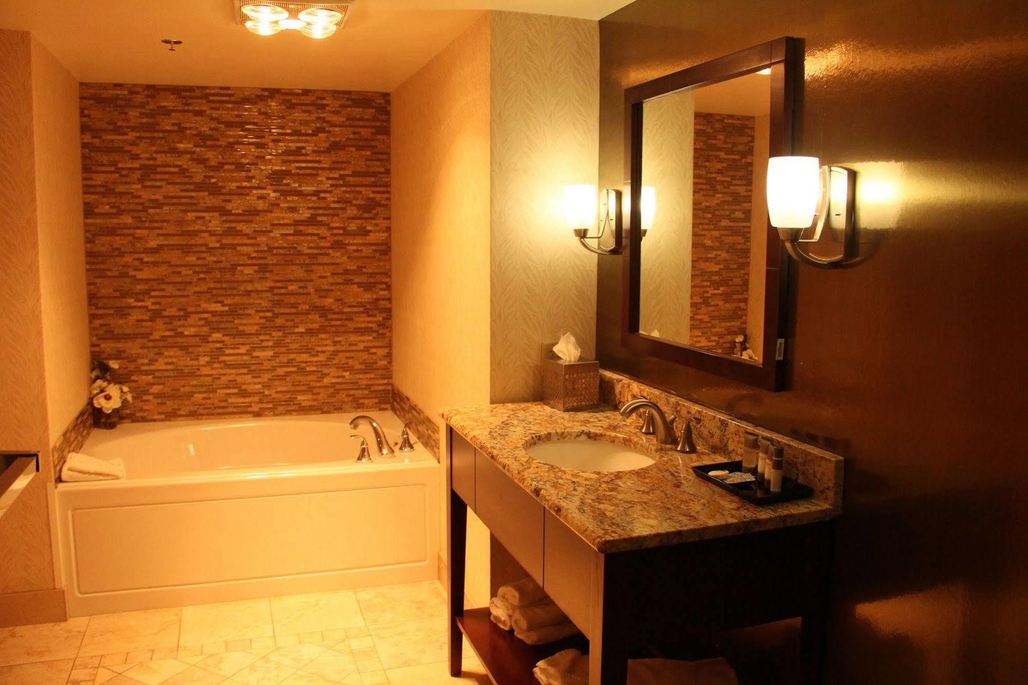 Ho-Chunk Casino Hotel - Wisconsin Dells บาราบู ภายนอก รูปภาพ